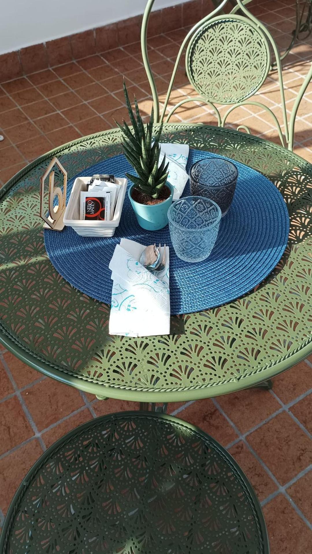 فندق La Terrazza Delle Fate نابولي المظهر الخارجي الصورة