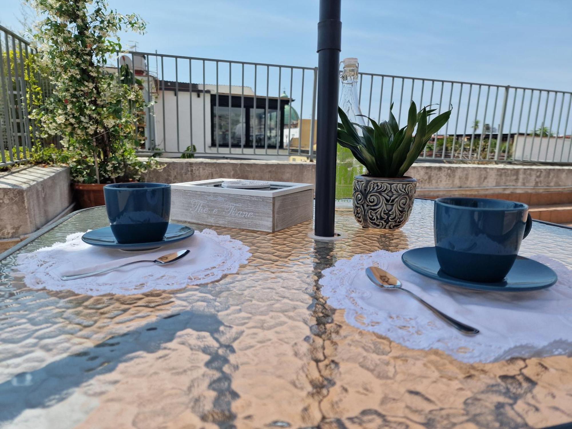 فندق La Terrazza Delle Fate نابولي المظهر الخارجي الصورة
