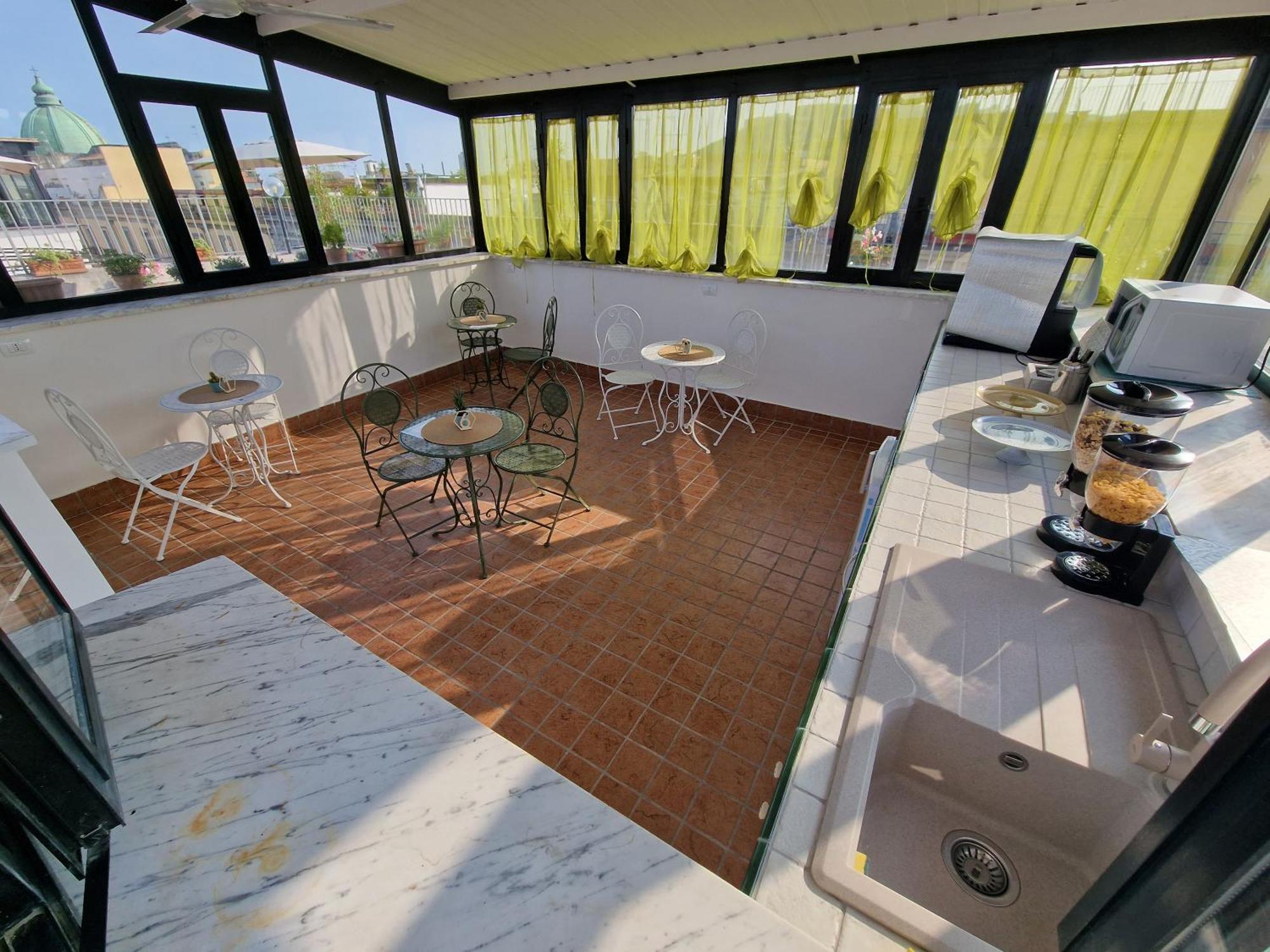 فندق La Terrazza Delle Fate نابولي المظهر الخارجي الصورة