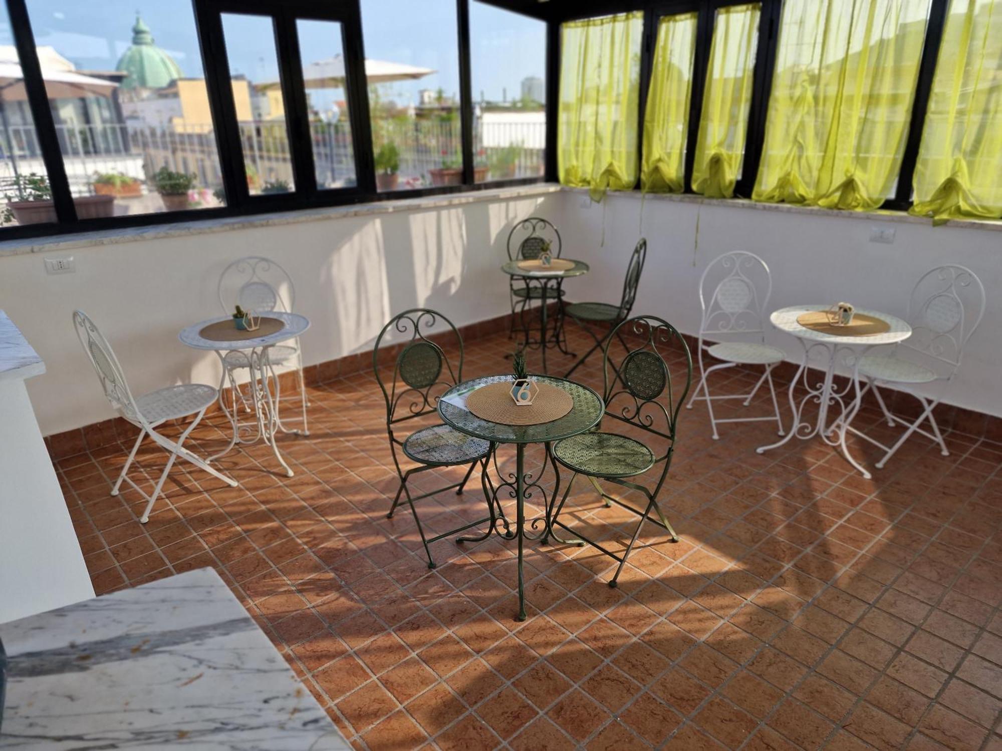 فندق La Terrazza Delle Fate نابولي المظهر الخارجي الصورة